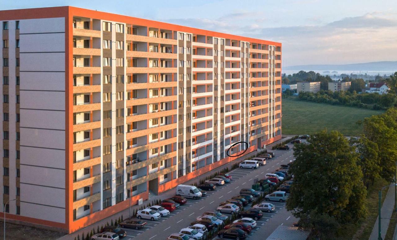 Apartment Chic By Landev Brasov Exterior photo
